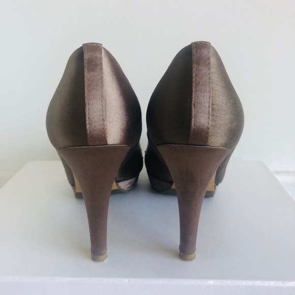 Satin Crystal Heel 5.5 - Picture 3 of 3